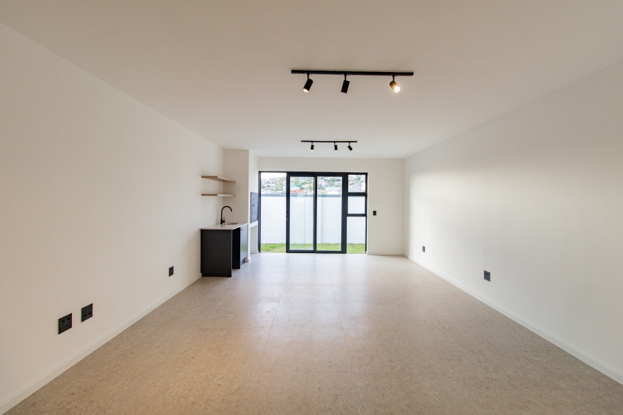 To Let 3 Bedroom Property for Rent in Bizweni Western Cape